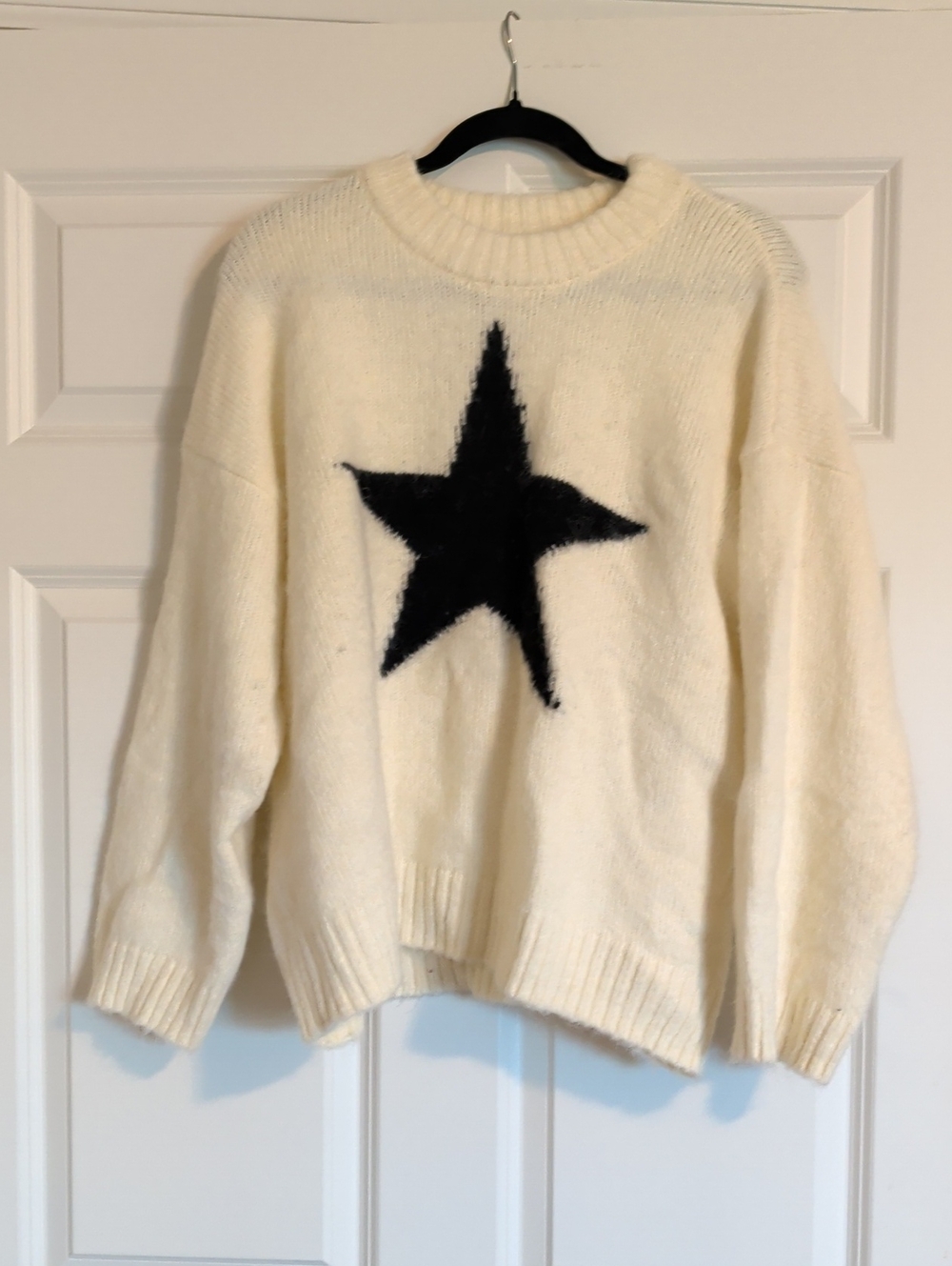 wild fable Cream Crewneck Sweater with Black Star